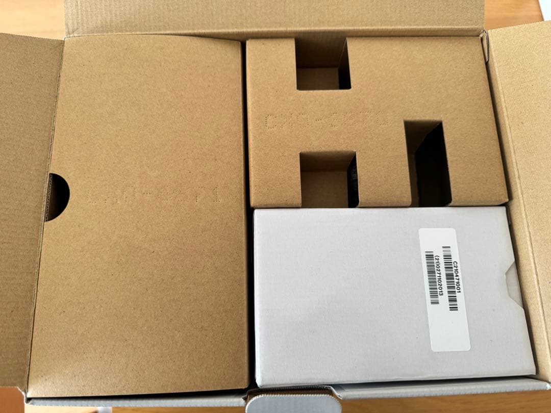 Canon EOS Kiss X10i デジタル一眼レフ ダブルズームキッド