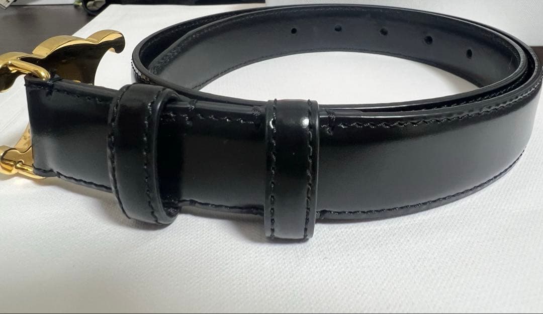 CELINE トリオンフベルト　サイズ70 幅25㎜　付属あり