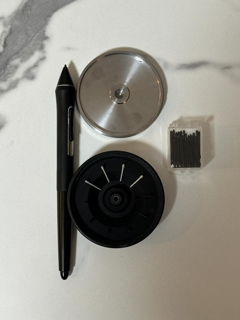 Cintiq Pro 24P(DTK-2420)タッチ機能なし