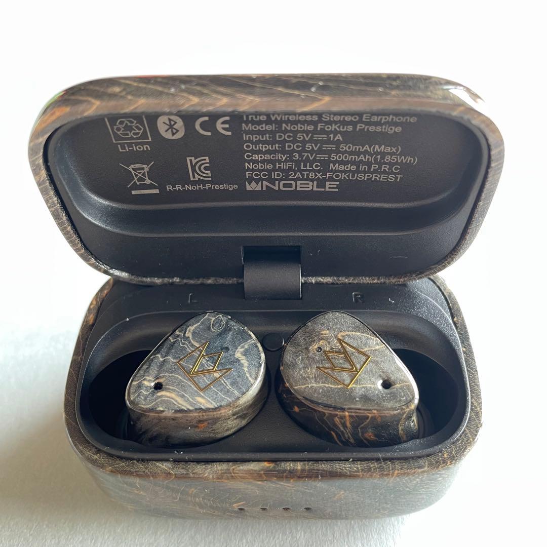 【極美品・付属品完備】Noble Audio FoKus Prestige 黒