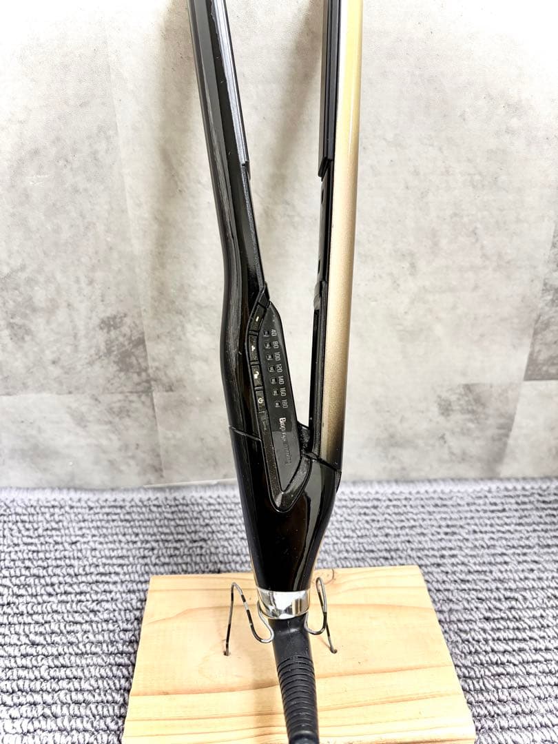 ヘアビューロン リュミエリーナ 4D Plus