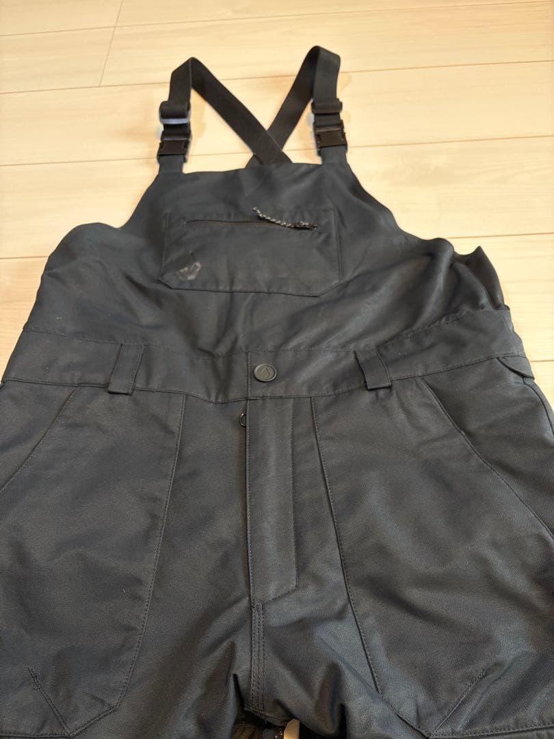VOLCOM キッズ ビブパンツ　XLサイズ