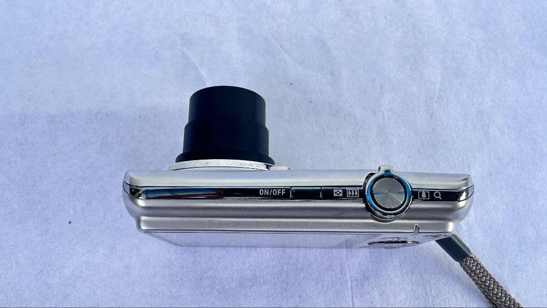 デジタルカメラ CASIO EXILIM EX-ZS35 20.1MP