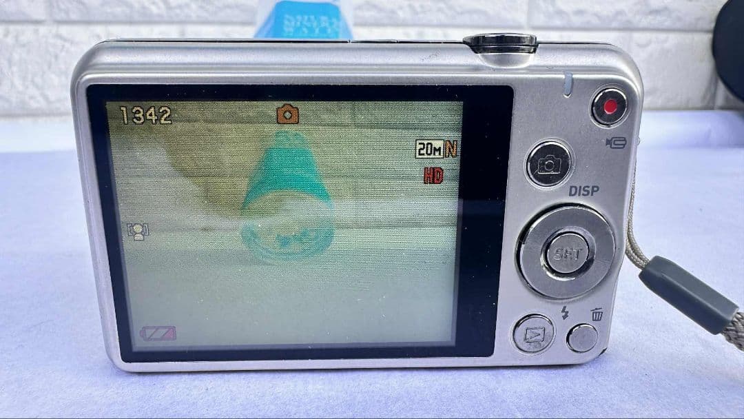 デジタルカメラ CASIO EXILIM EX-ZS35 20.1MP