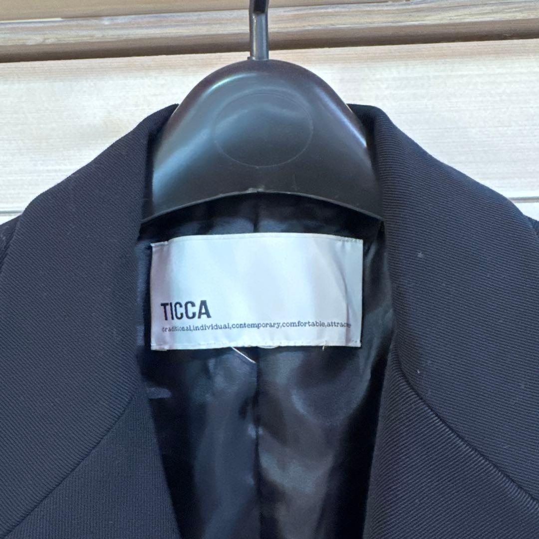 美品　TICCAテーラードジャケット　金ボタン　サイズＭ