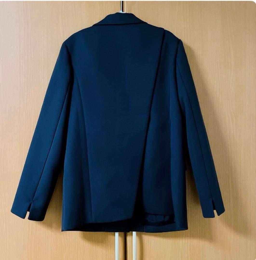 【美品】バックデザインフォルムジャケット チャコールグレー アニュアンス