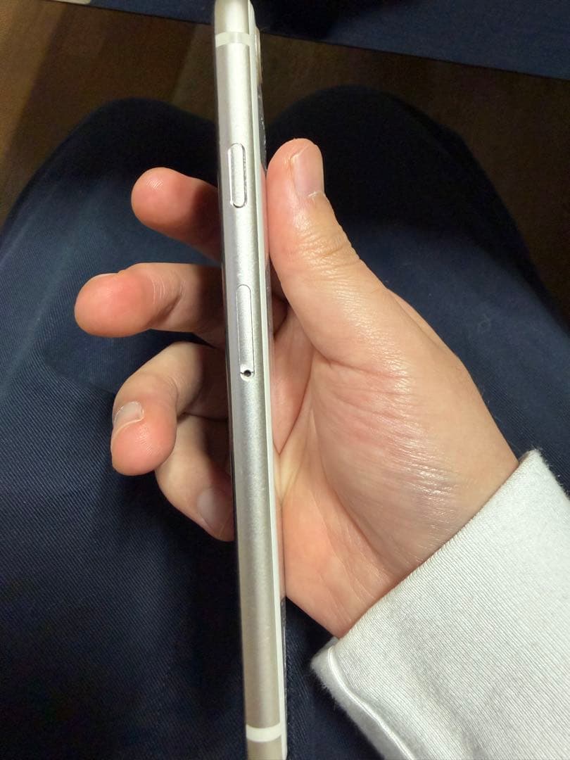 iphoneSE第3世代 本体 128gb