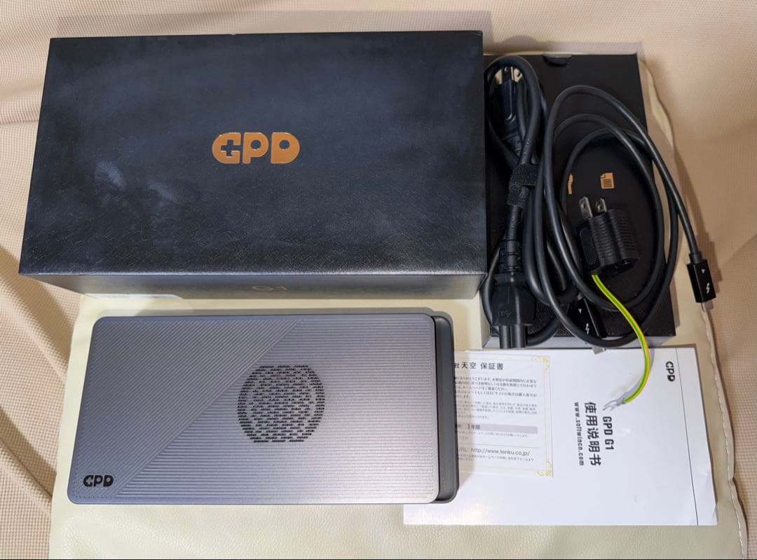 GPD G1 2024 7600M XT 美品