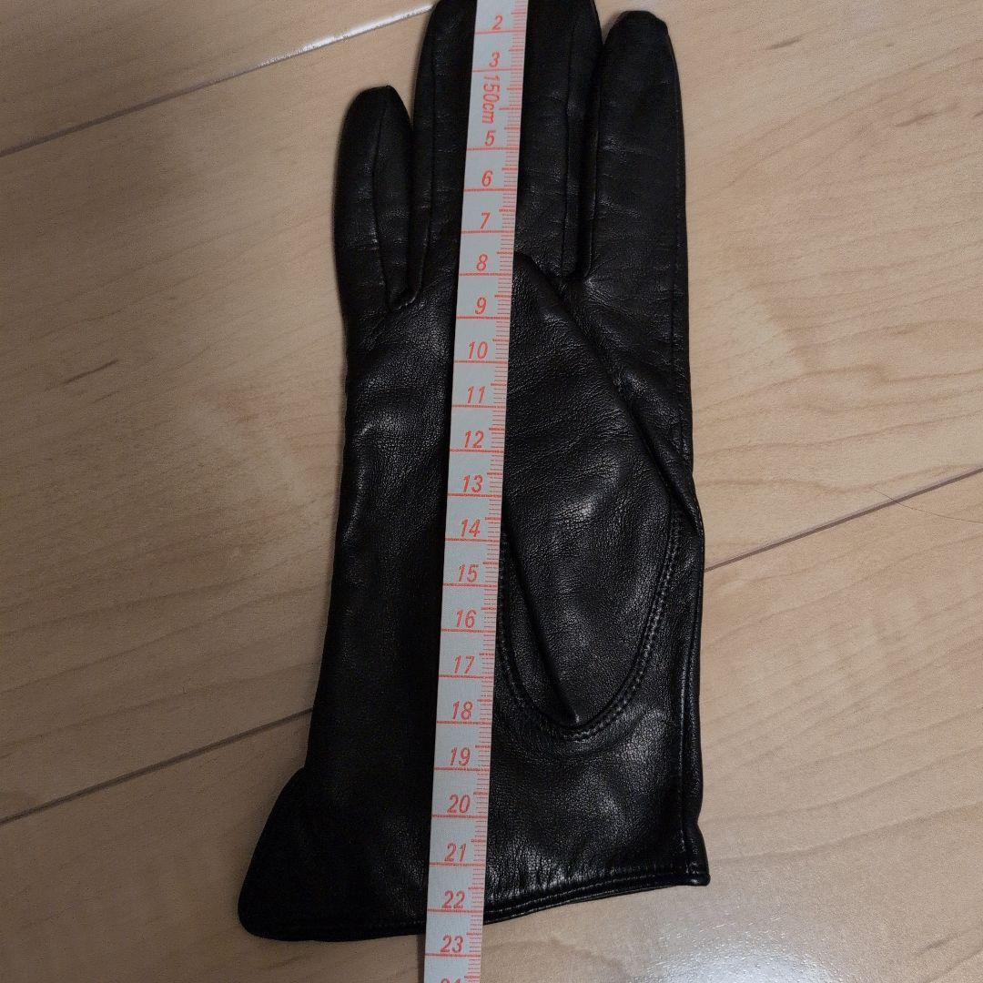 Vivienne Westwood 黒のレザー手袋 orb柄　レディース