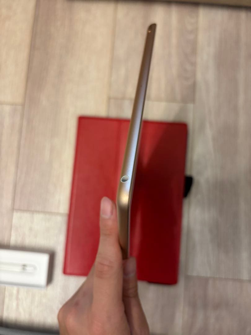 iPad 第7世代 Apple Pencil ケース付き