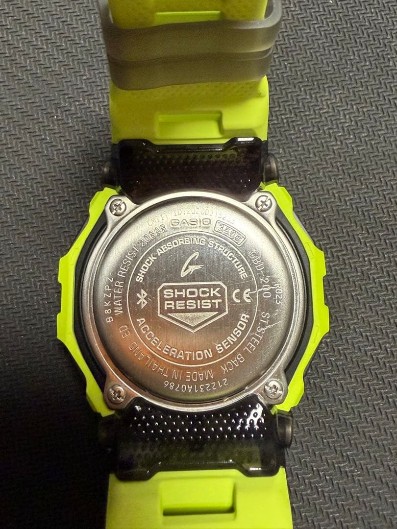 G-SHOCK GBD-200-9 G-SQUAD ライムイエロー