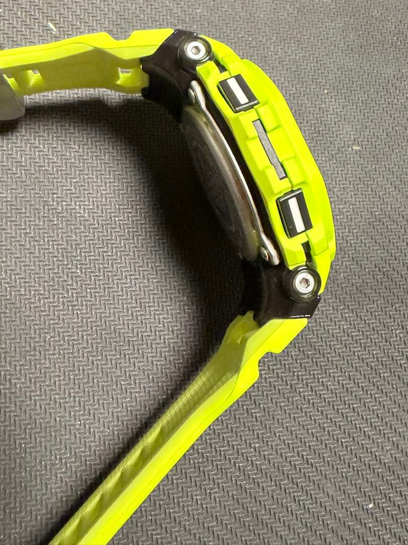 G-SHOCK GBD-200-9 G-SQUAD ライムイエロー