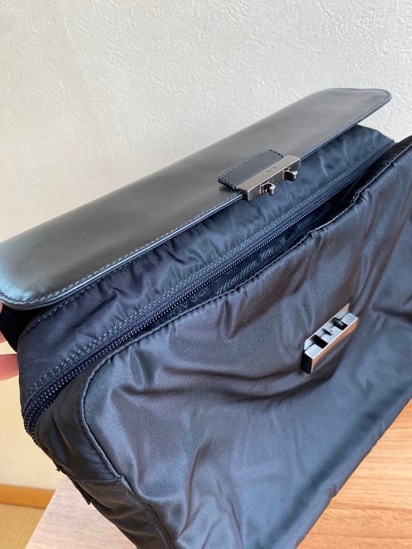 プラダ PRADA ナイロン ハンドバッグ レザーハンドル