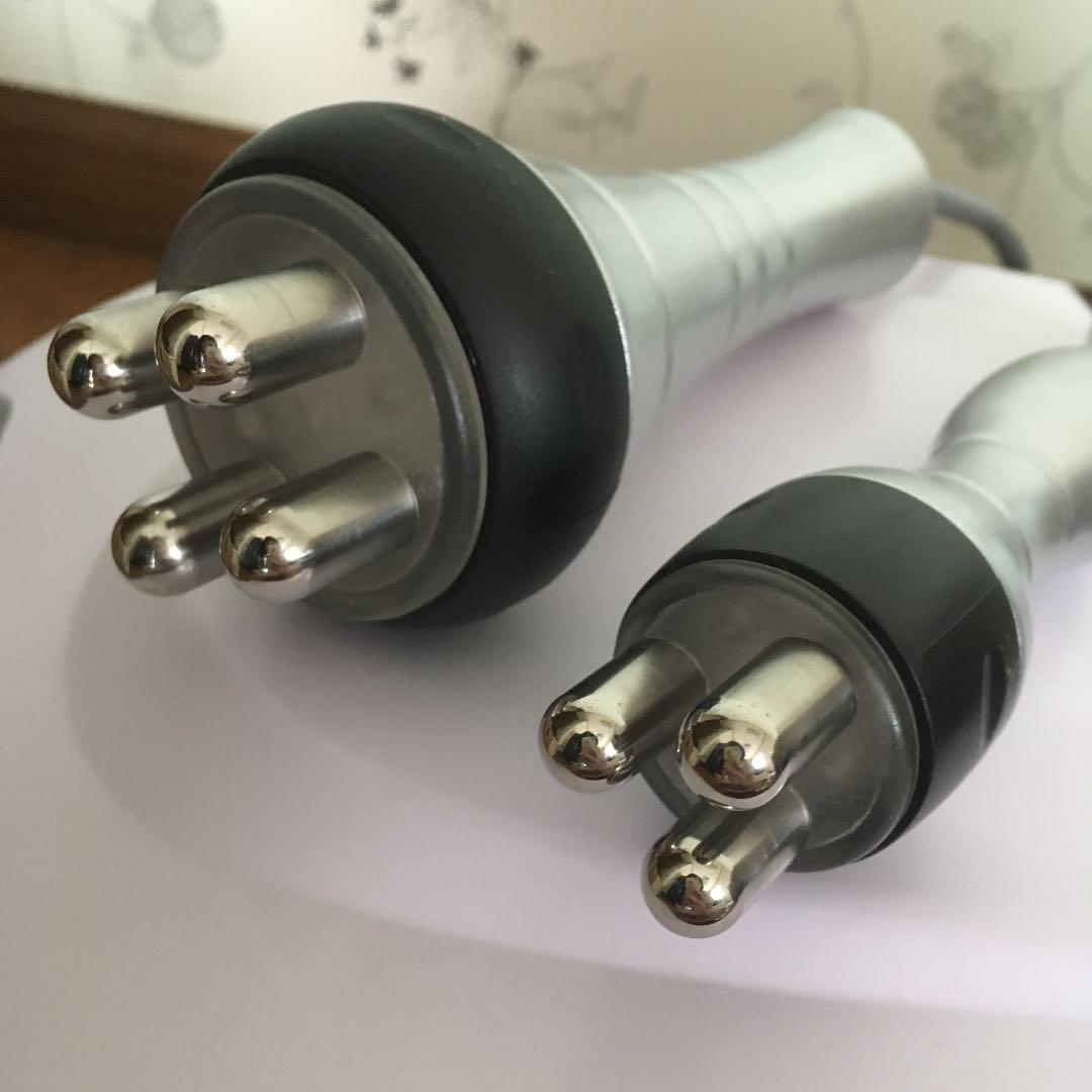 ★お値下げ中★美顔・痩身  家庭用キャビテーションマシン