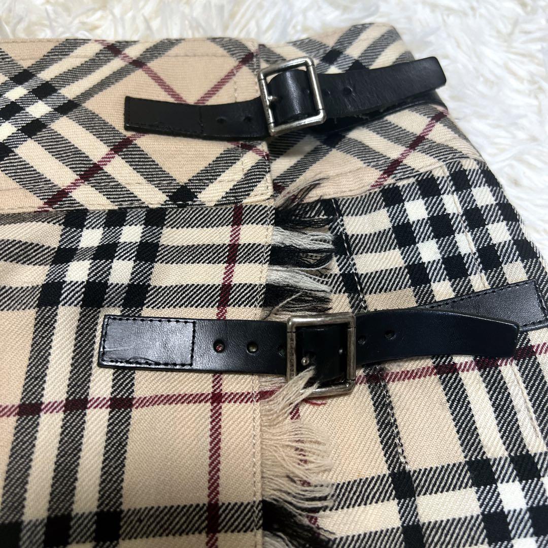 バーバリー スカート 安室奈美恵 プリーツ ベージュ ノバチェック ベルト