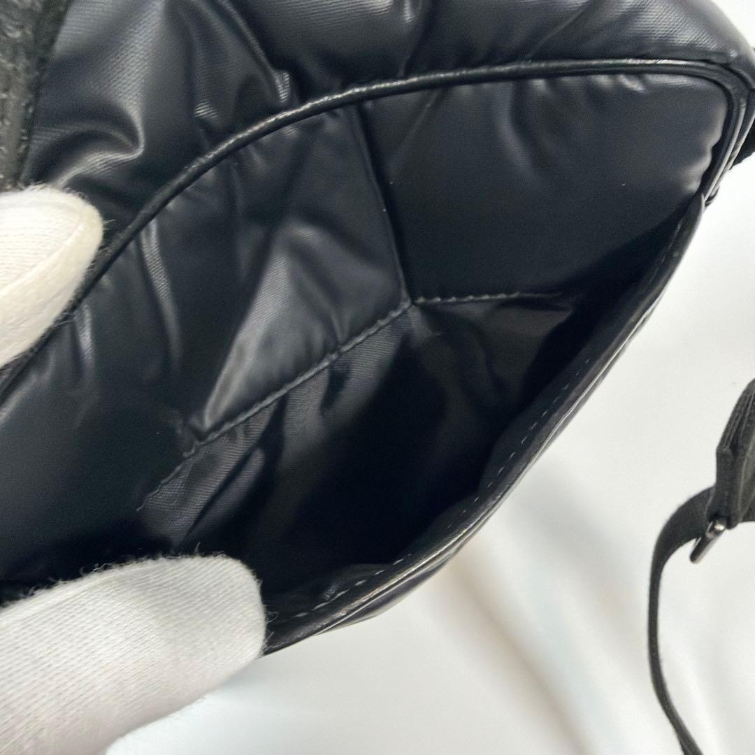 【極美品】ハンティングワールド　ショルダーバッグ　2way バチューサーパス　黒