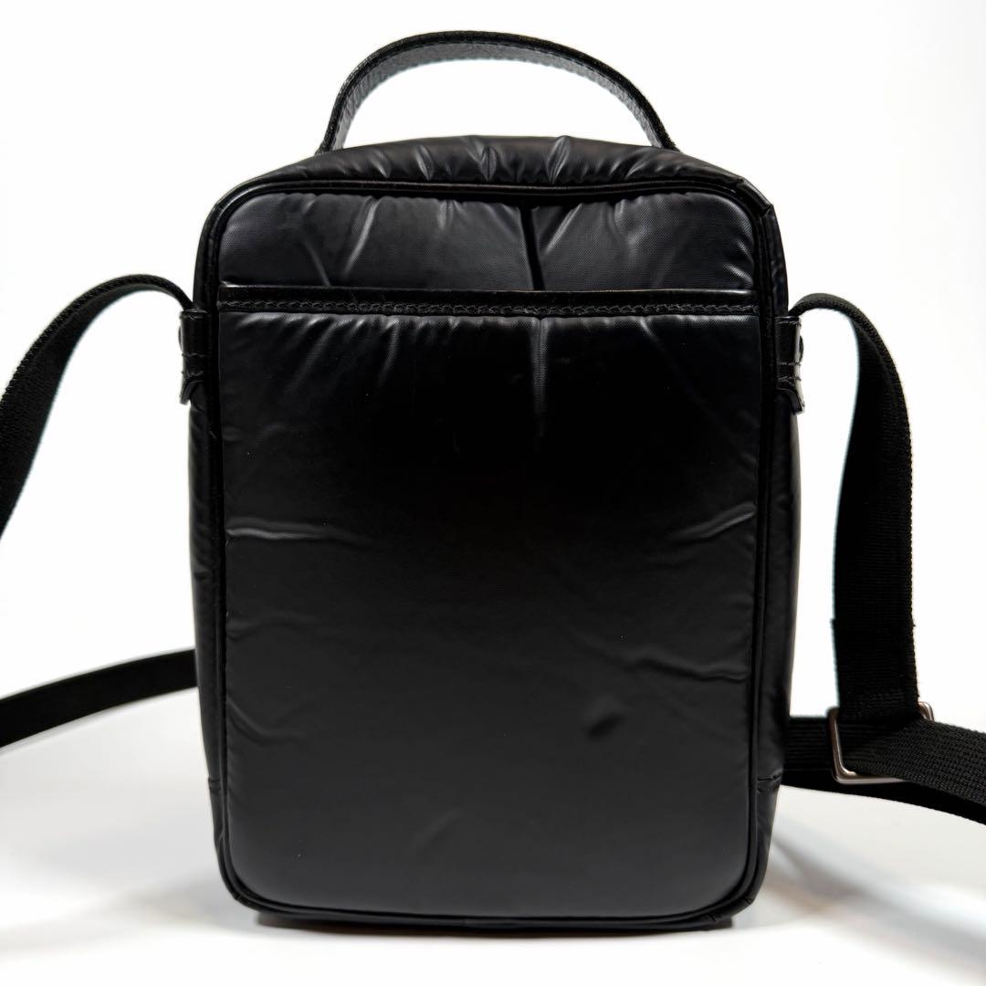 【極美品】ハンティングワールド　ショルダーバッグ　2way バチューサーパス　黒