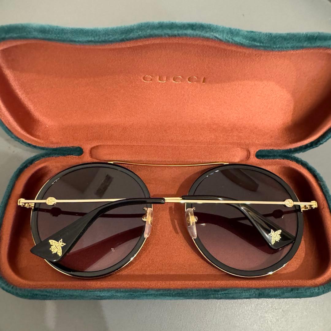 GUCCI (グッチ) サングラス GG0061Sメンズ 56□22-140