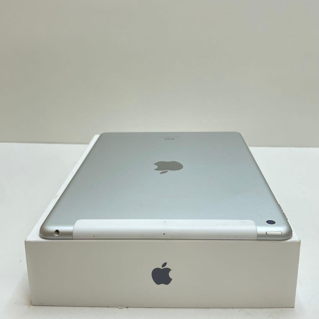 iPad 第7世代 128GB Wi-Fi + Cellular