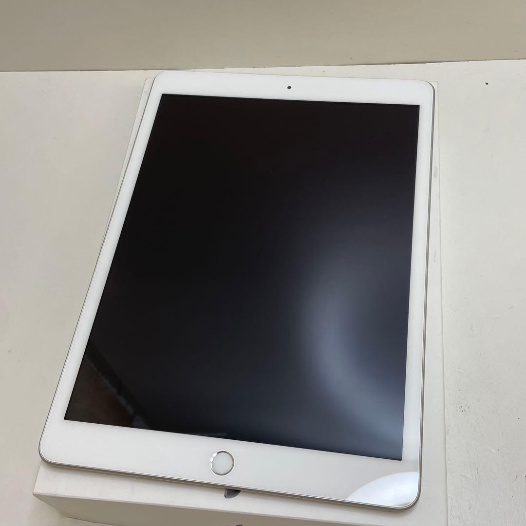 iPad 第7世代 128GB Wi-Fi + Cellular