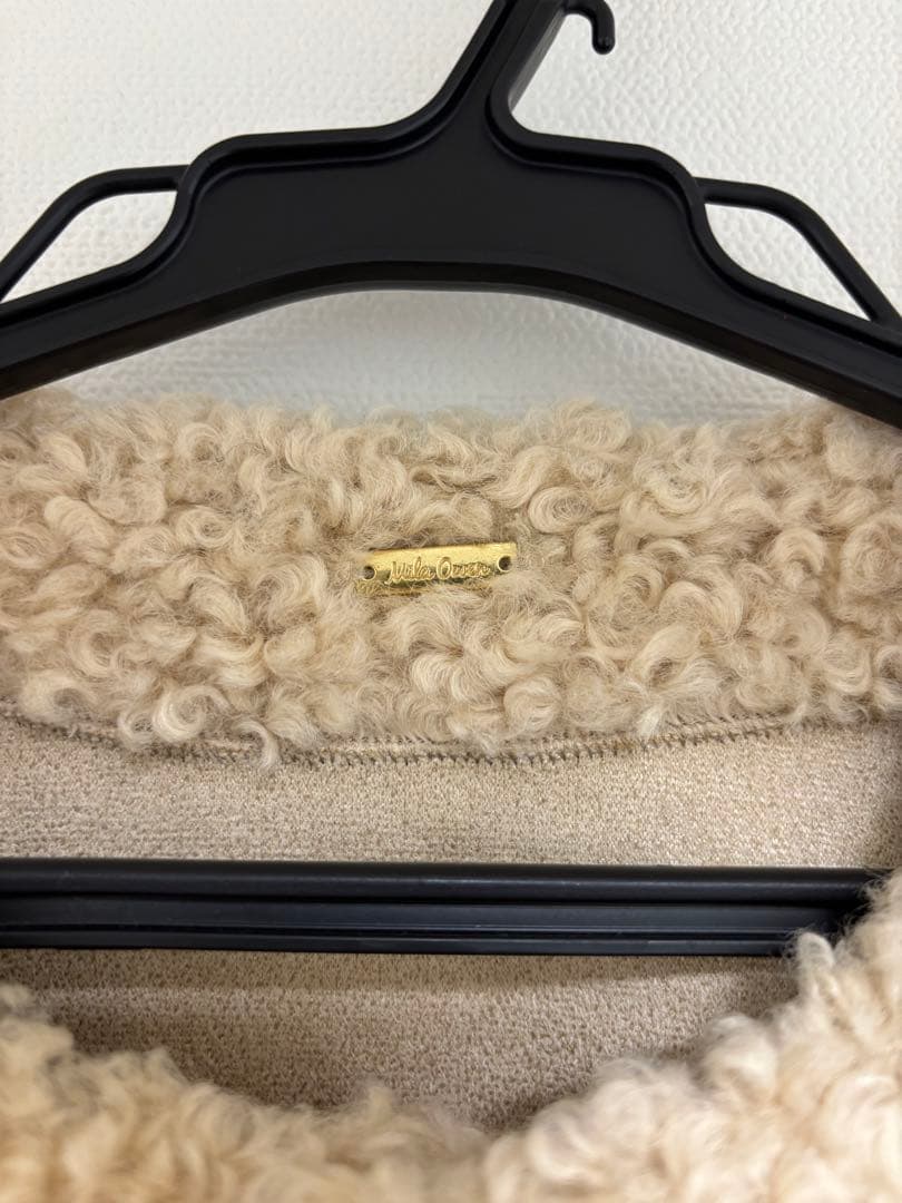 Mila Owen 金釦ノーカラーコンパクトボ アジャケット