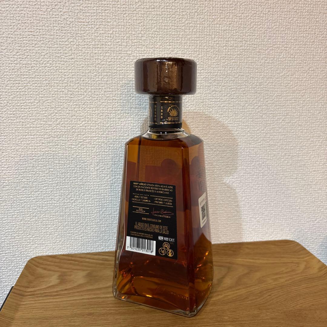 1800 テキーラ アネホ