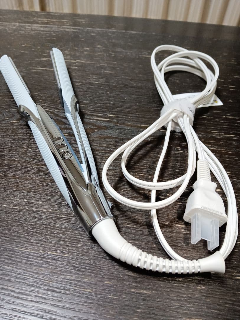 ReFa ストレートヘアアイロンプロ ホワイト