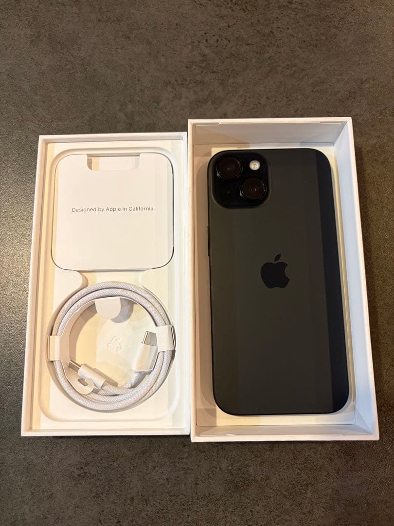 Apple iPhone 15 本体 128GB SIMフリー ブラック