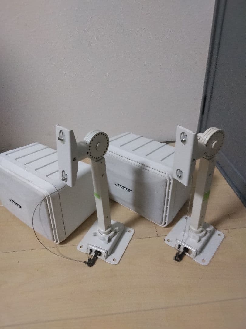 BOSE 　101MMW + 壁掛け金具　セット