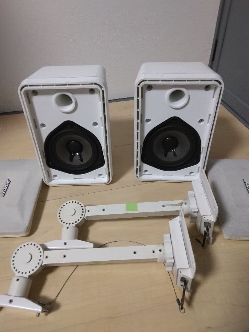 BOSE 　101MMW + 壁掛け金具　セット