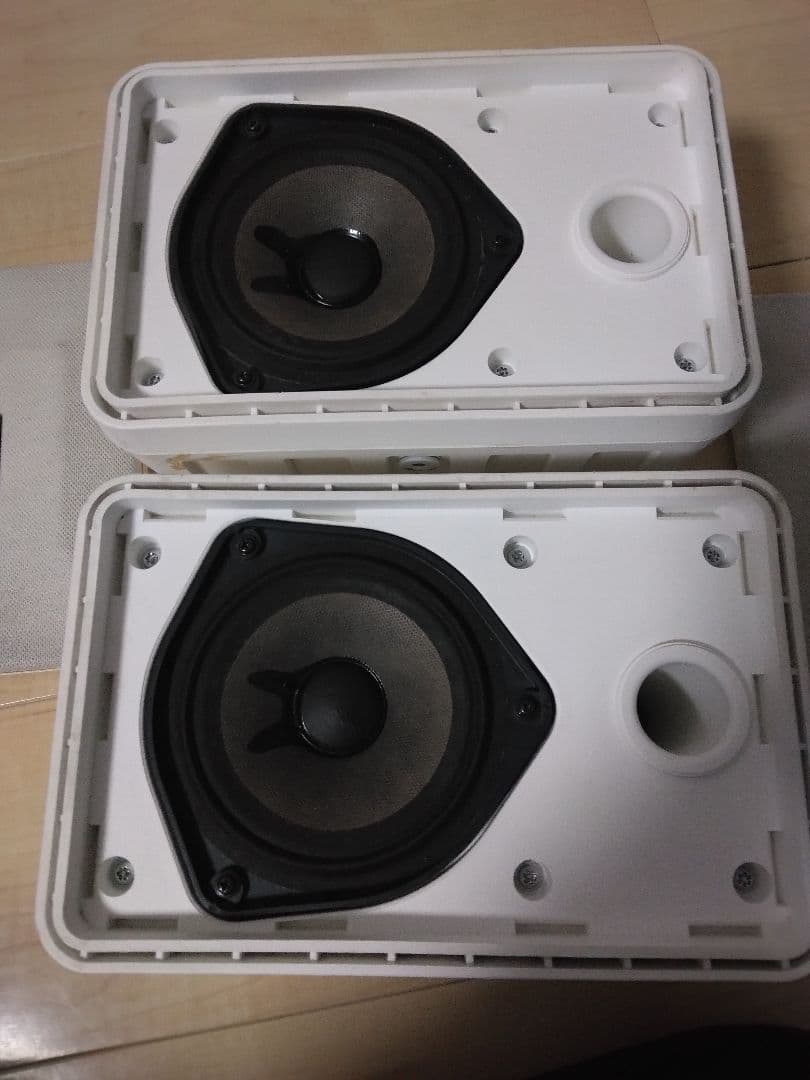 BOSE 　101MMW + 壁掛け金具　セット