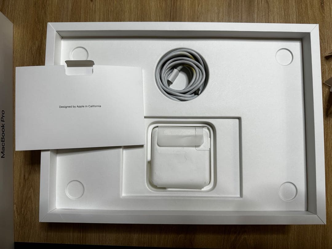 MacBook Pro（2020） M1 16GB SSD1TB スペースグレイ