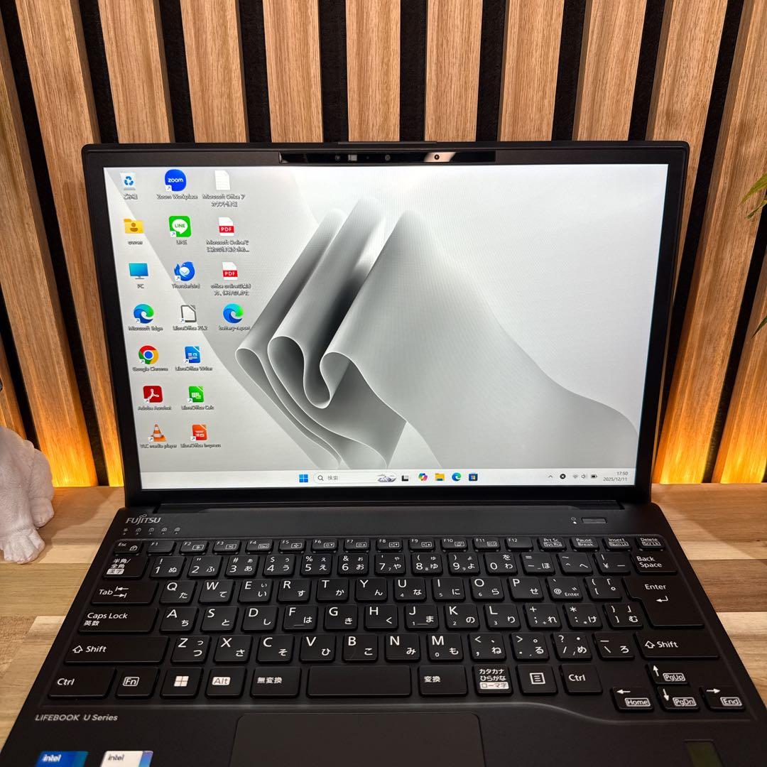 2023年モデル‼️LIFEBOOK U9313/N☘第13世代☘ノートパソコン