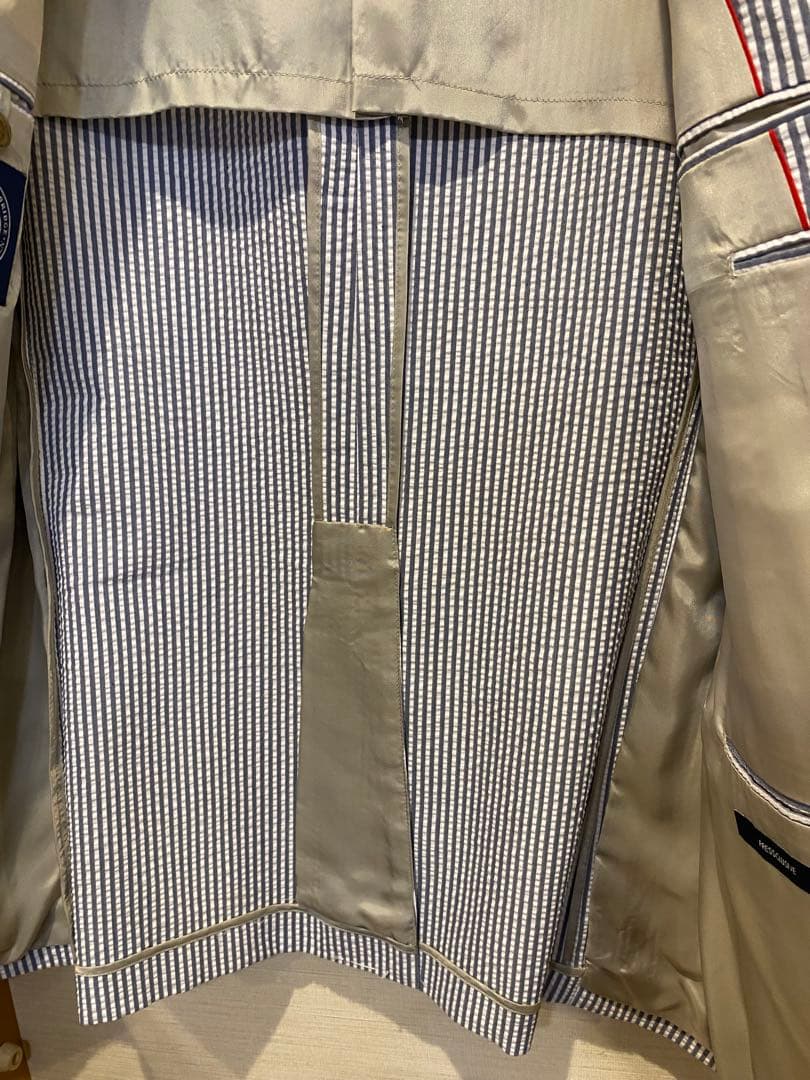 新品　未使用　 Jプレス　シアサッカージャケット　白ネイビーストライプ