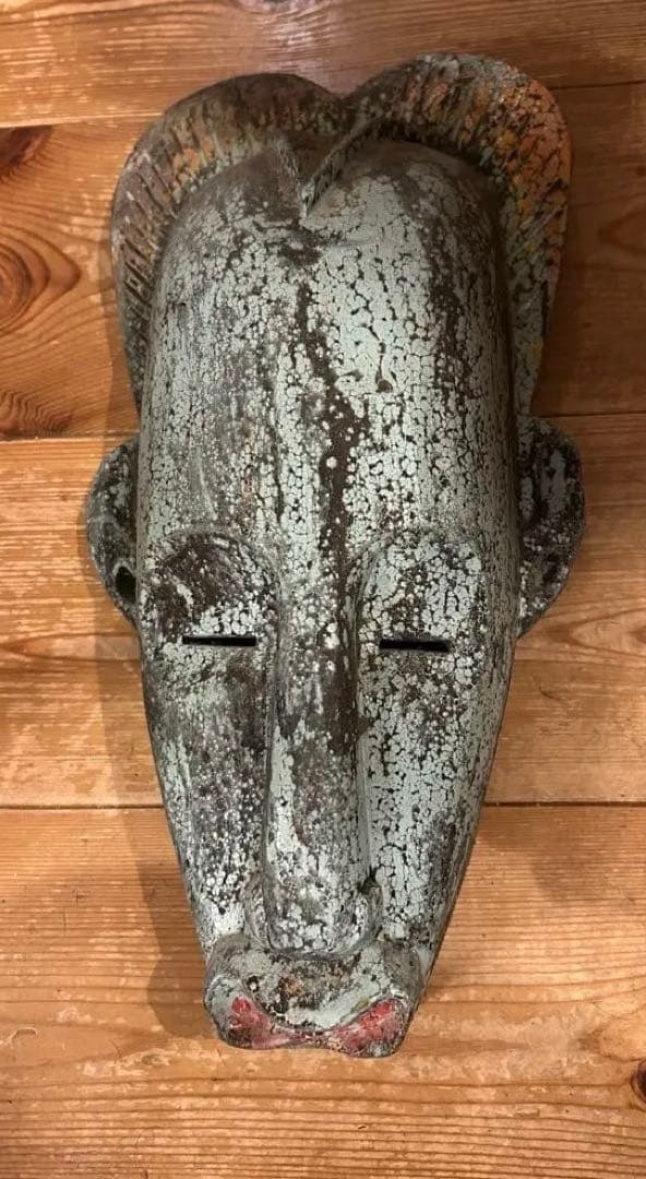 アフリカンウッドマスク　お面　アフリカ美術