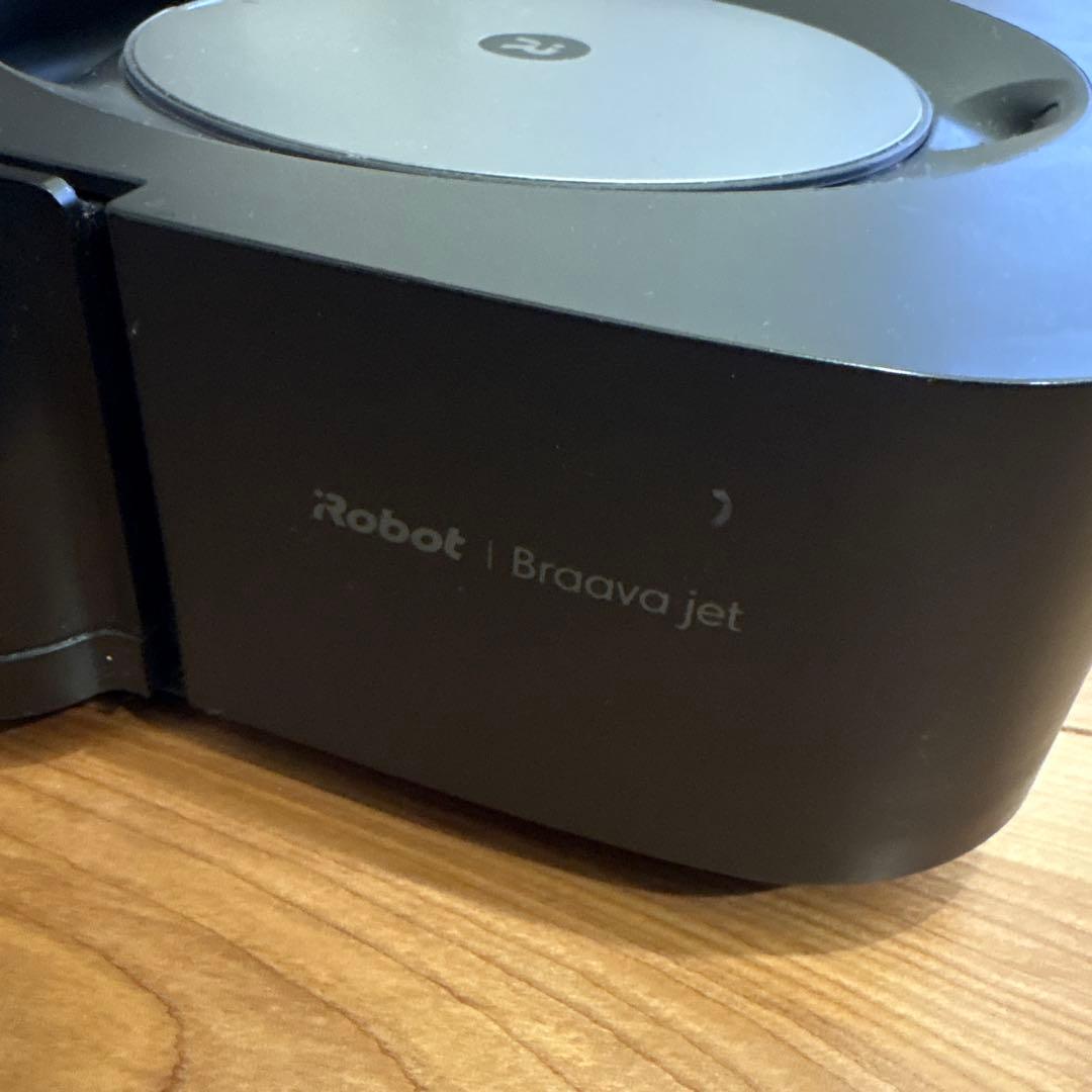 iRobot Brava jet m6(クリーナーパッド&洗剤含む)