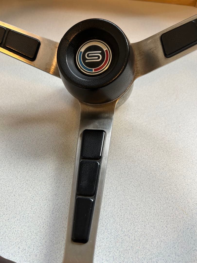 【希少】ダットサンサニー1000 ウッドステアリング　純正オプション