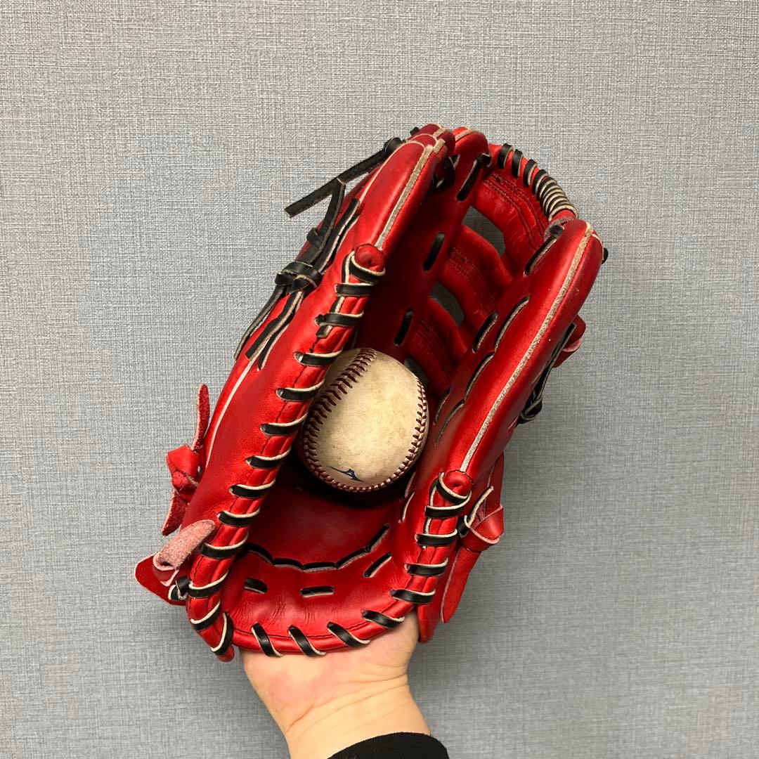 1208 ミツワタイガー 型抜群 極美品 即戦力 軟式 外野手用グローブ 左投げ