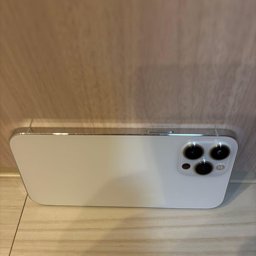 チ*4様 iPhone 12 Pro Max シルバー 256GB SIMフリー