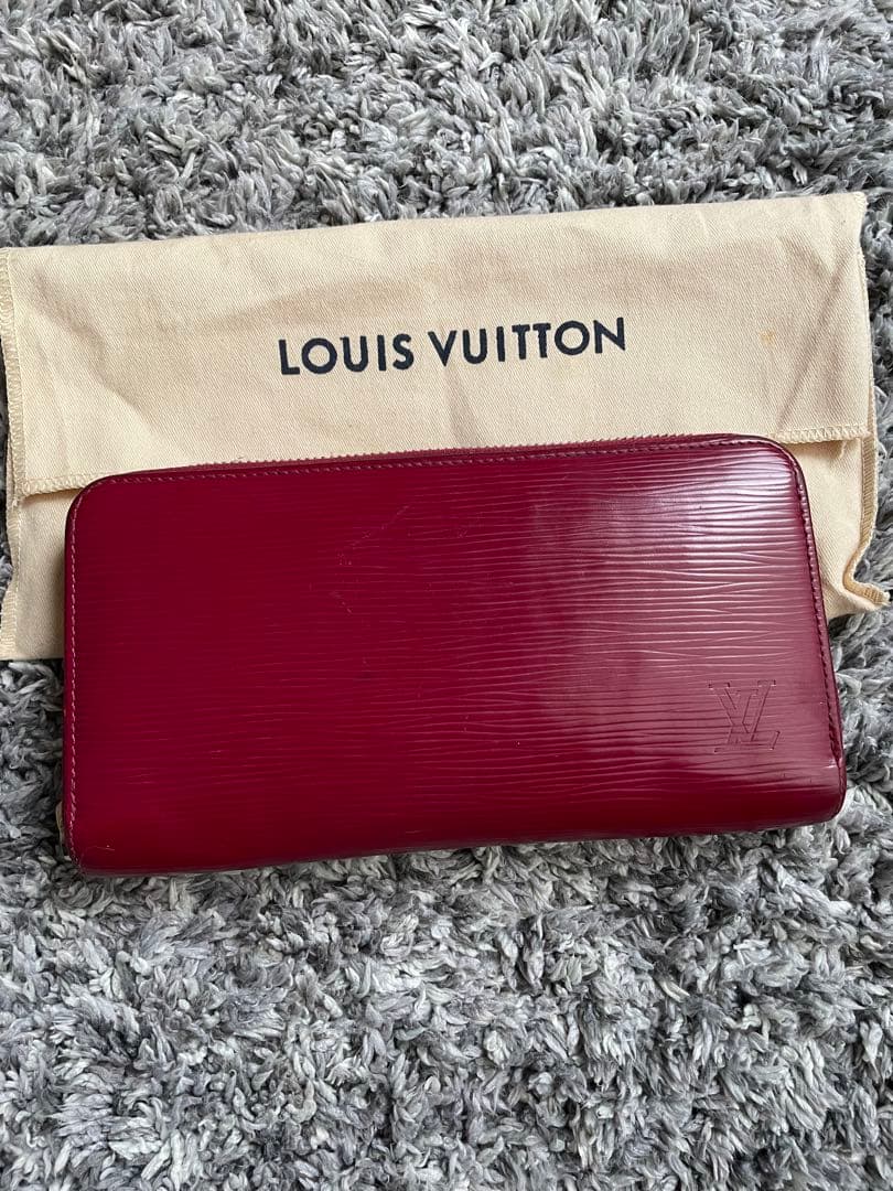Louis Vuitton エピジッピーウォレット長財布 保存袋付き