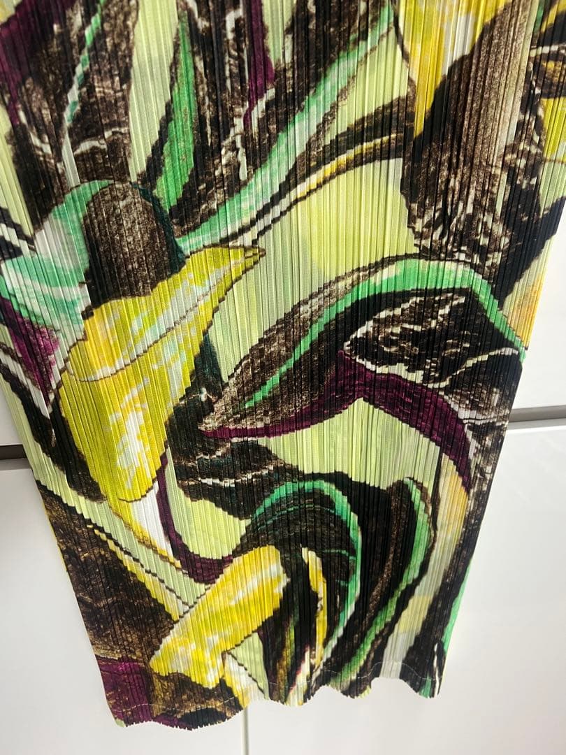 美品　イッセイミヤケ プリーツ 半袖ロングワンピース