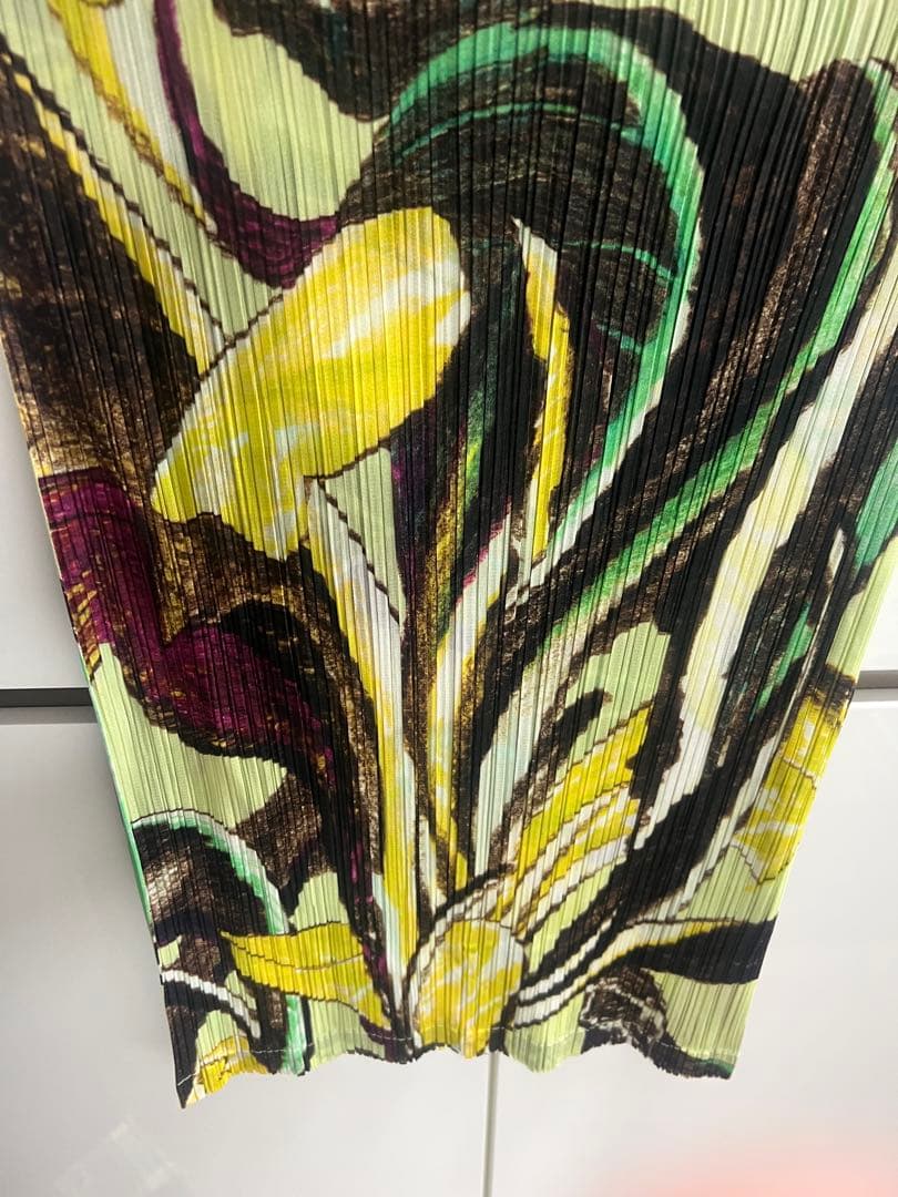 美品　イッセイミヤケ プリーツ 半袖ロングワンピース