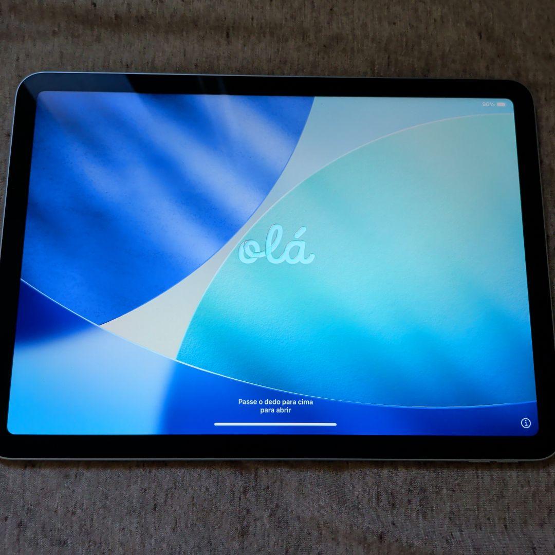 iPad Air M3(第7世代) 256GB Smart Folio付き。