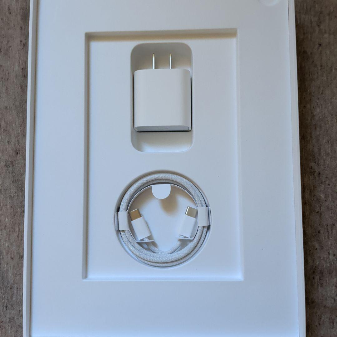 iPad Air M3(第7世代) 256GB Smart Folio付き。