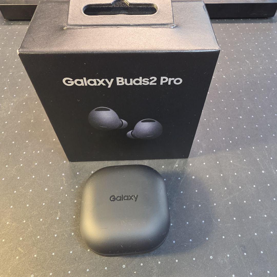 美品 GalaxyBuds2Pro グラファイト イヤーピースおまけ付き