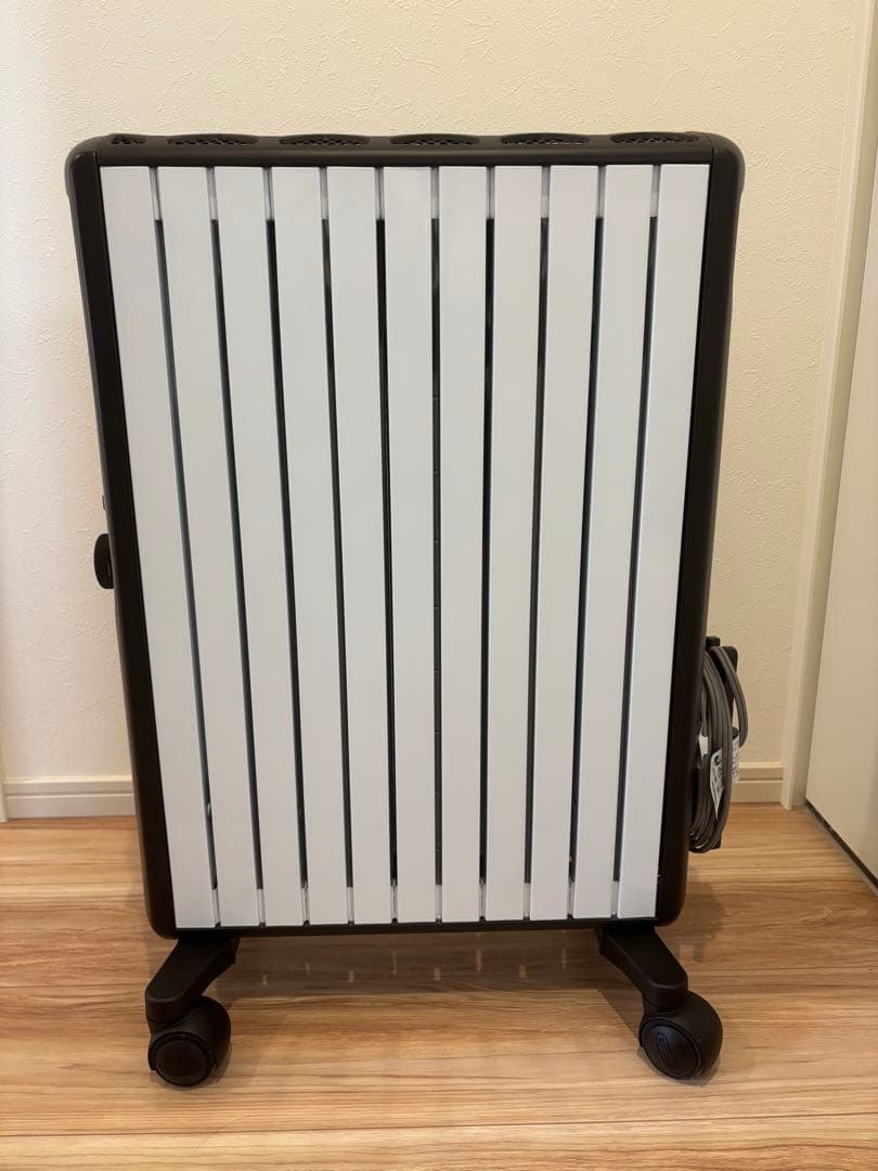 De'Longhi Mini Dynamic Heater ブラック