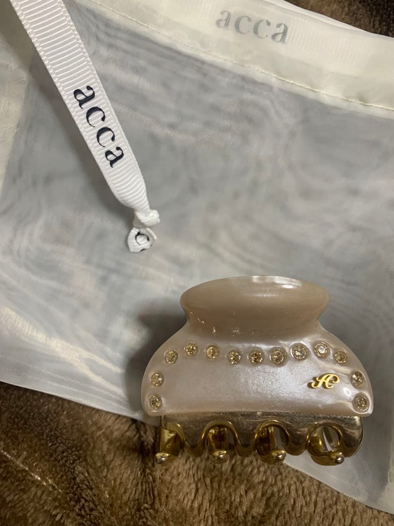 acca ティアラクリップ (ベージュ) Gサイズ グランデ