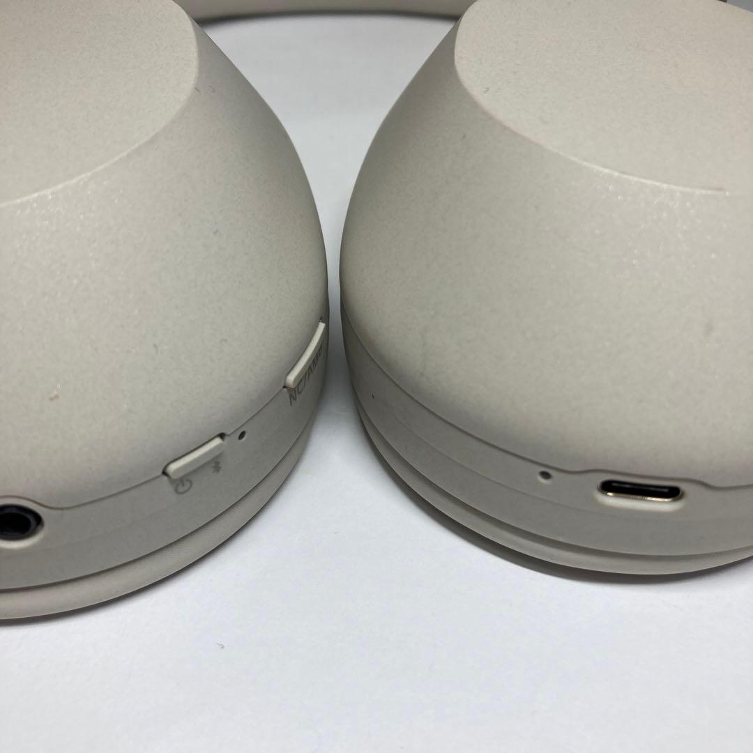 SONY/ソニー　WH-1000XM5 ワイヤレスヘッドホン　　B743