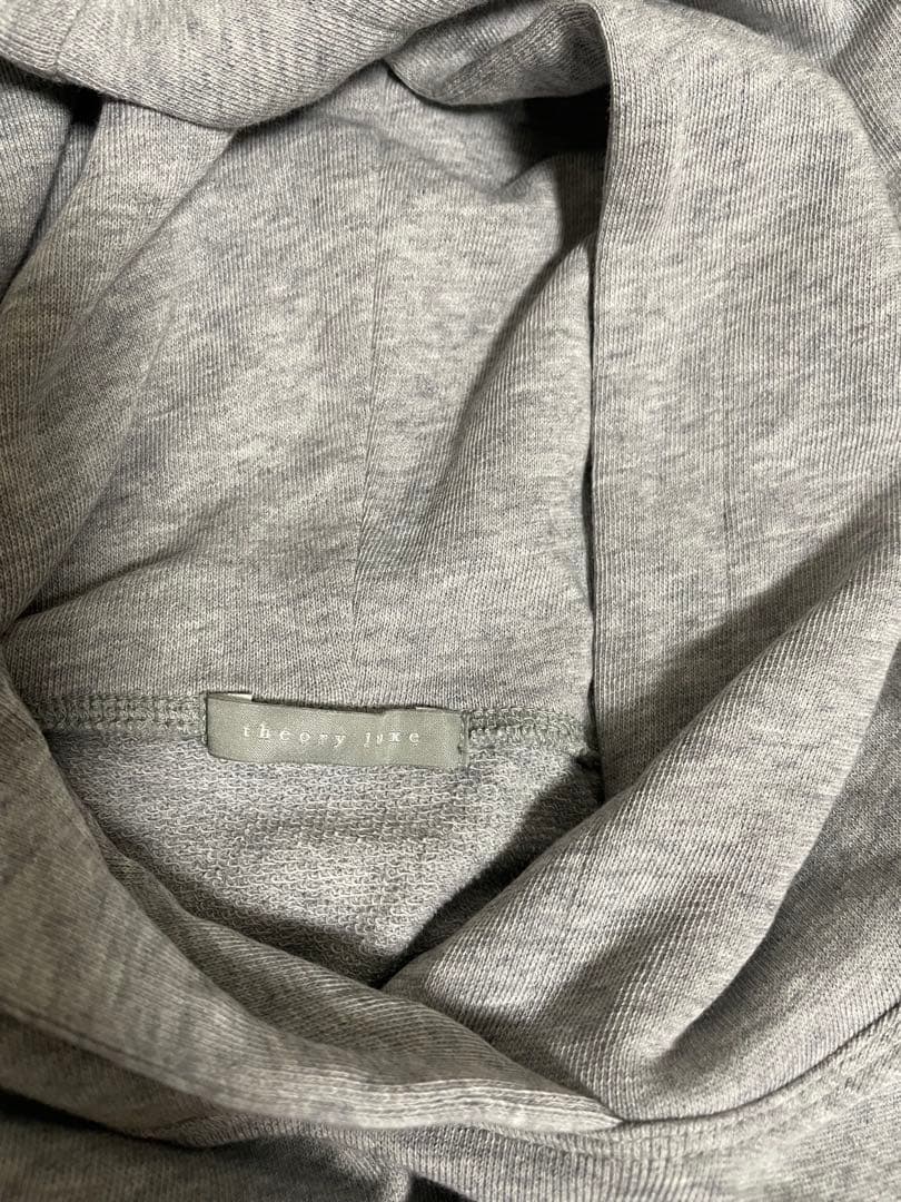 theory luxeグレー パーカー サイズ038