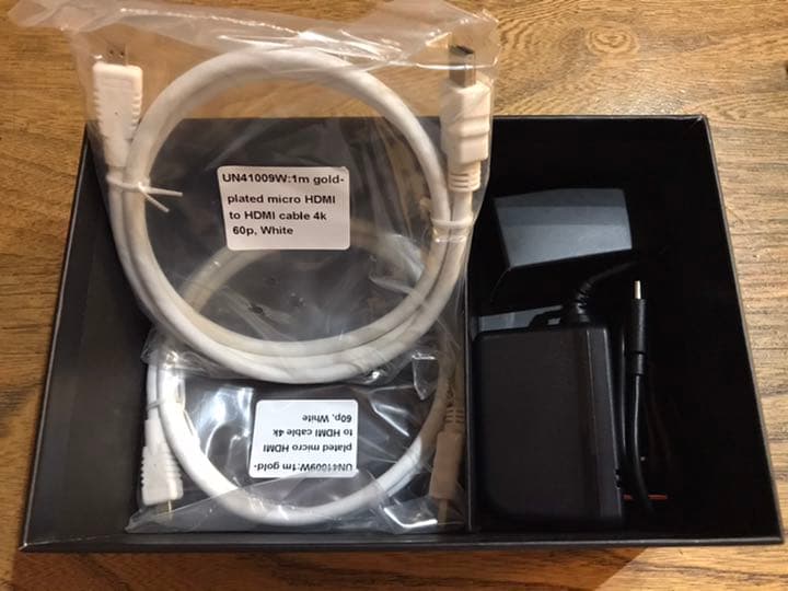 Raspberry pi4 model B スターターキット　ラズパイ4